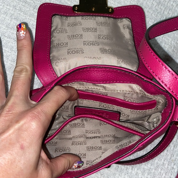 RARE Like new Michael Kors Charlton Crossbody Shoulder Bag Purse - Picture 14 of 15